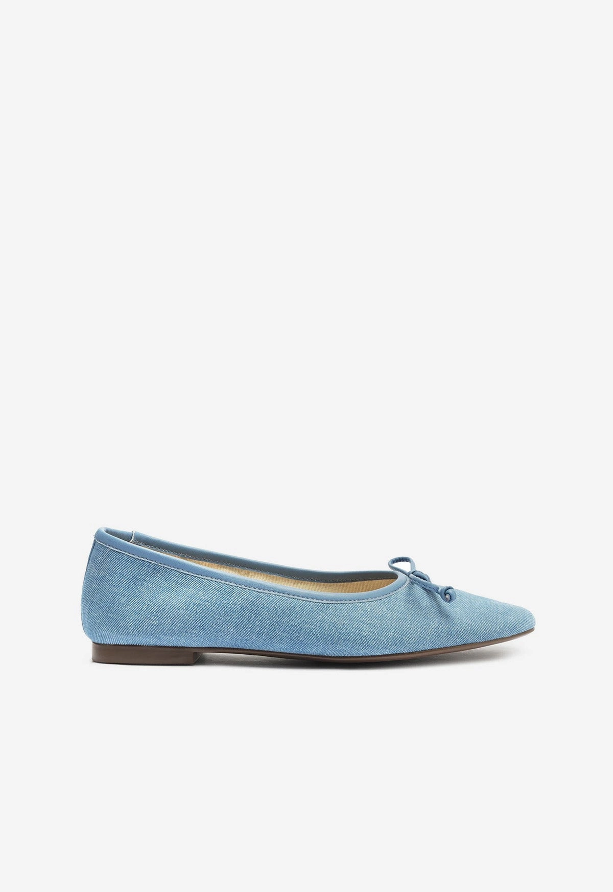 Arissa Denim Flat Elevated Motion