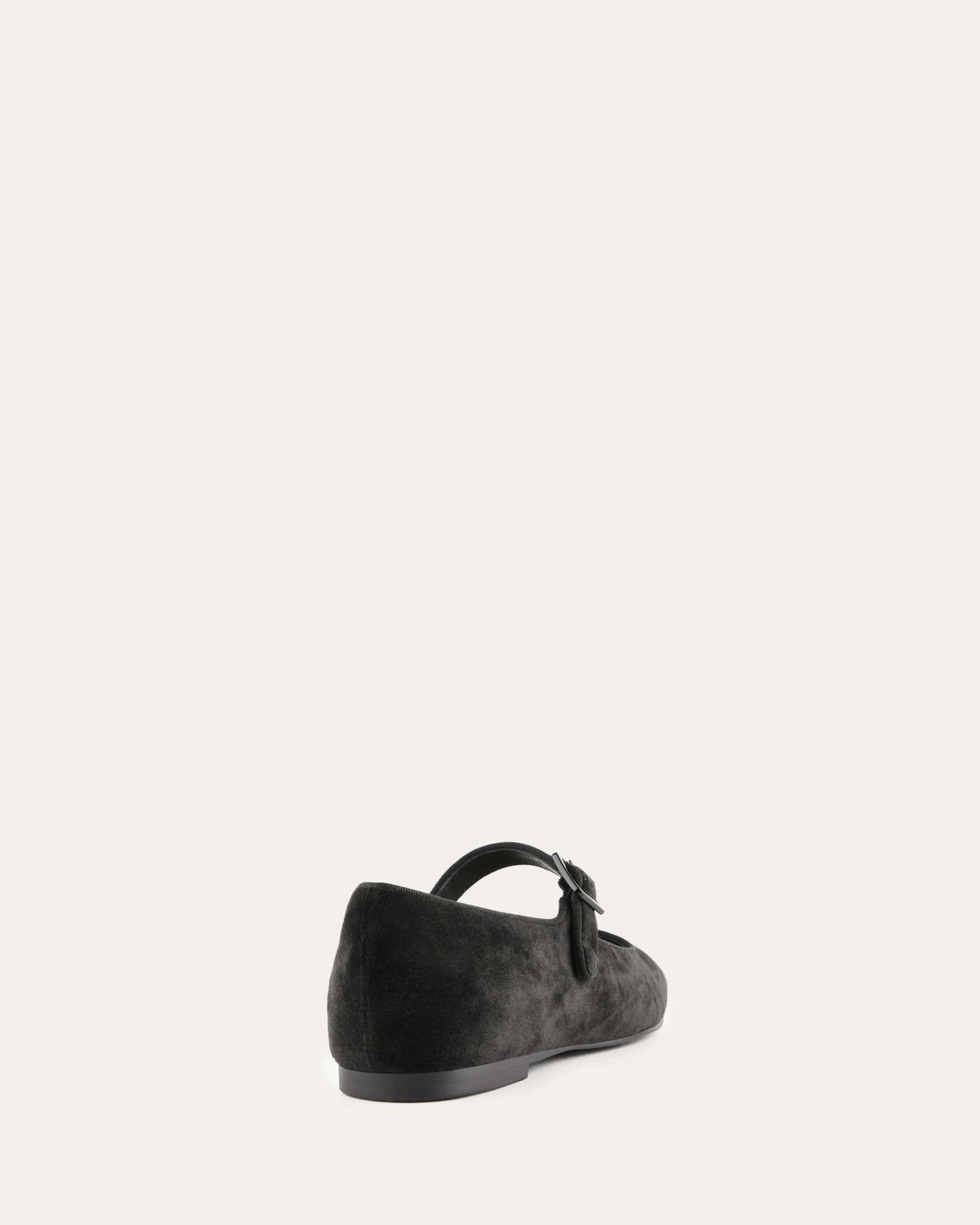 Serafina Casual Flats Black Velvet Urban Active Unified Fit