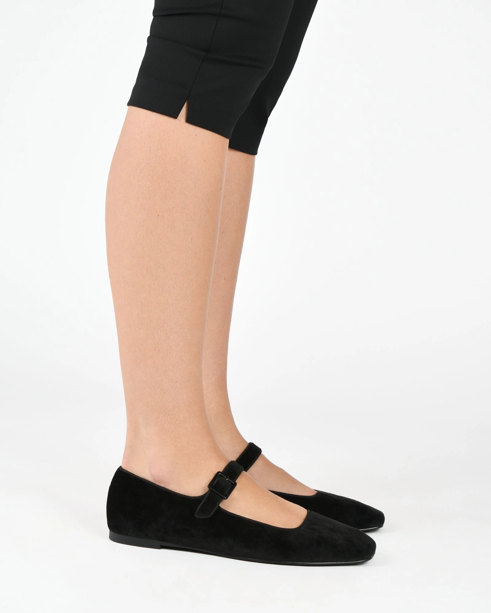 Design-First Serafina Casual Flats Black Velvet