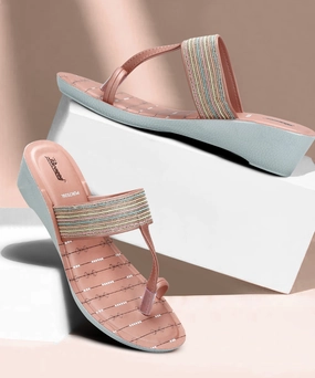 Minimal Gear Bold Details Paragon Women'S Peach Wedge Sandals With Cushioned Sole And Sturdy Construction For Everyday Use