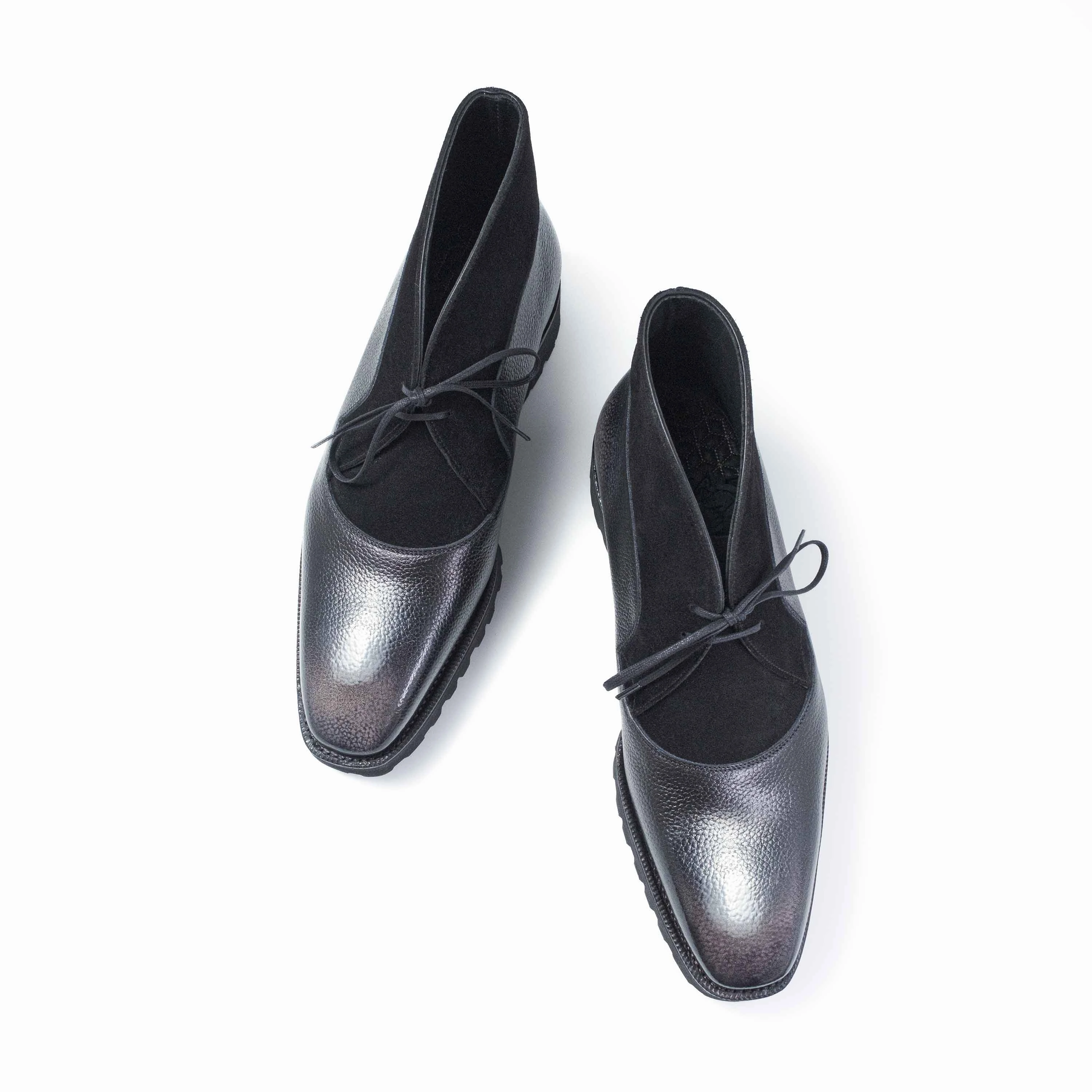 Crafted Minimal Boulevardier Chukka Boot Mto - Black & Grey