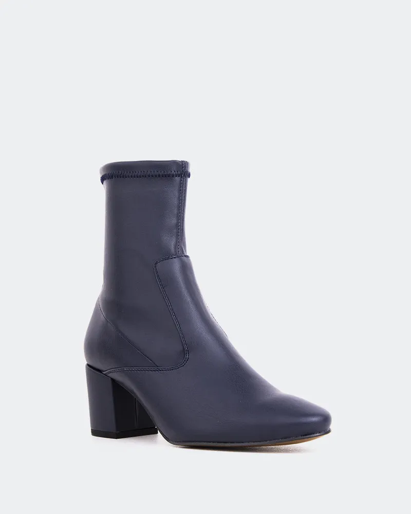 Montigny Navy Stretch Form Meets Calm