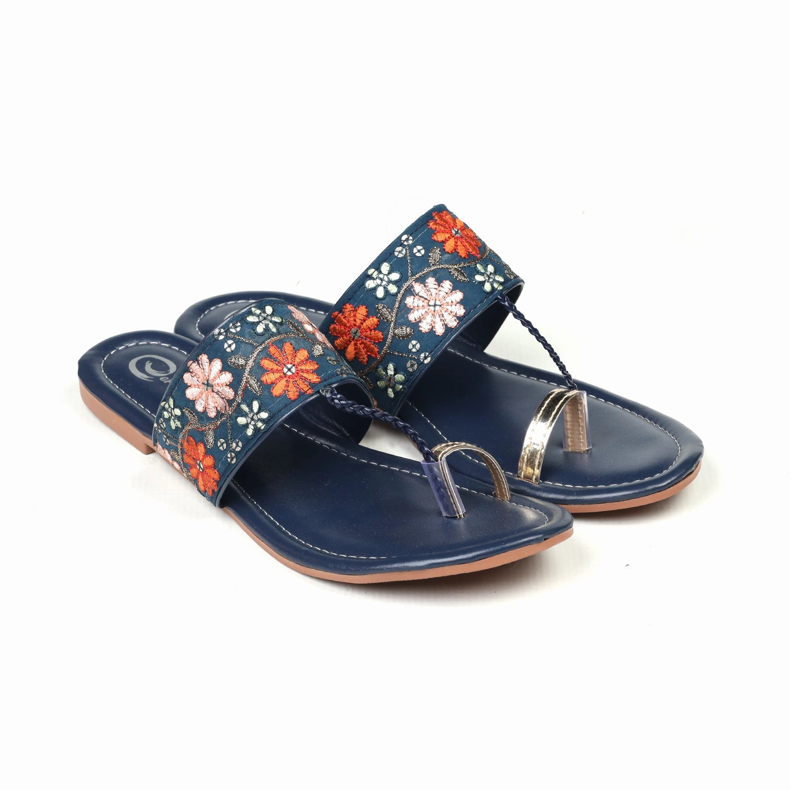 Refined Balance Your Everyday Edge Women'S Floral Kola Puri