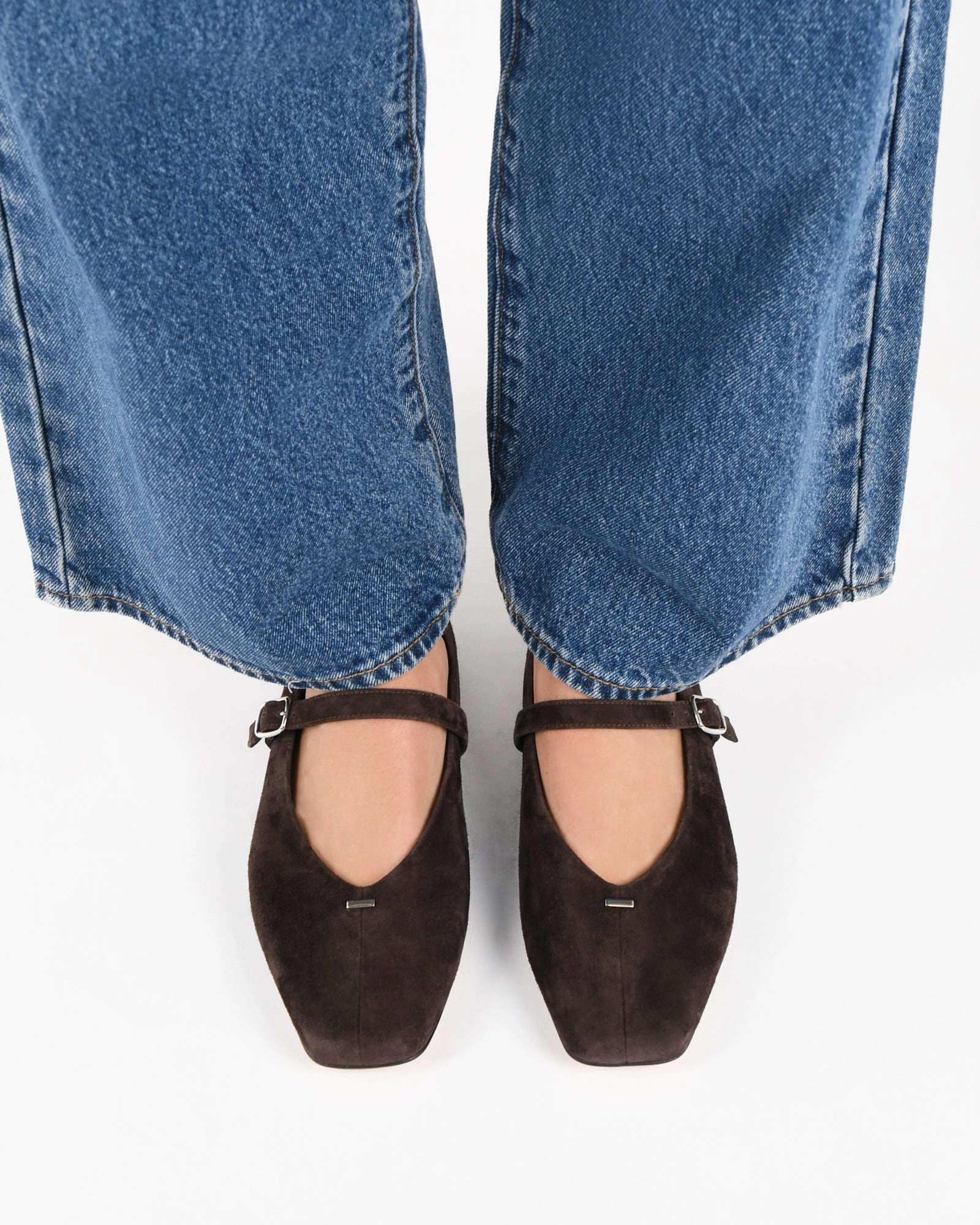 April Casual Flats Bitter Choc Suede Functional Calm