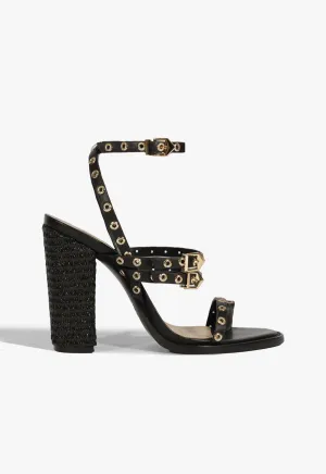 Clean Forms Form-Led Annete Sandal