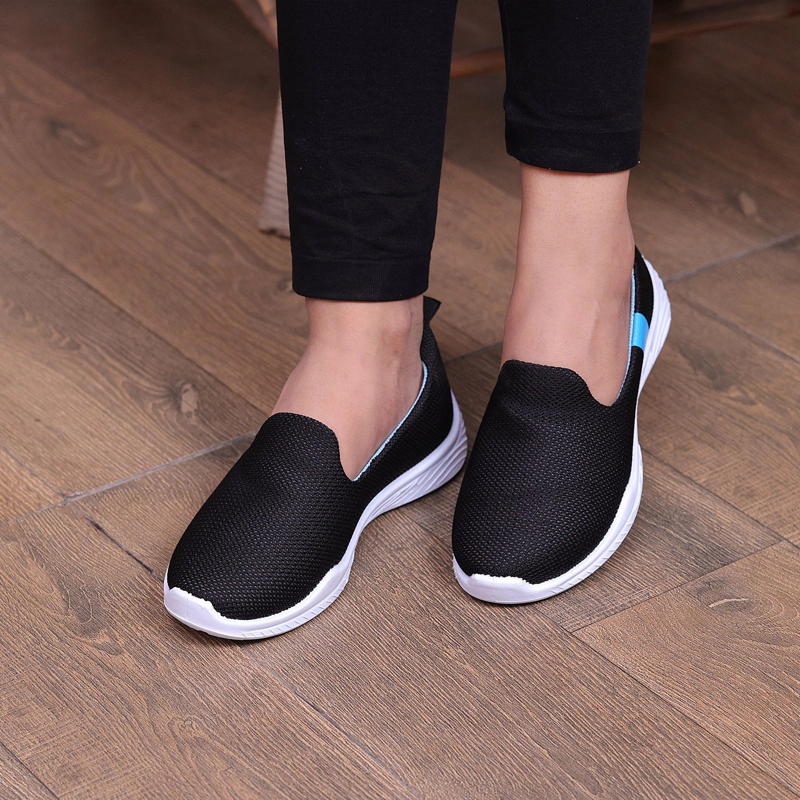 Women'S Easy-Wear Slip-Ons Clean-Motion System Your Flow Wear