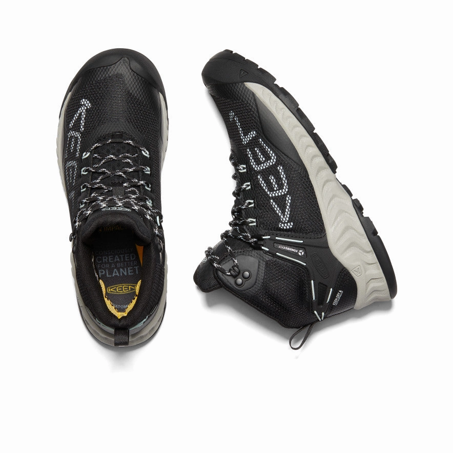 Engineered Fit Bold Comfort Women'S Nxis Evo Waterproof Boot  |  Black/Blue Glass