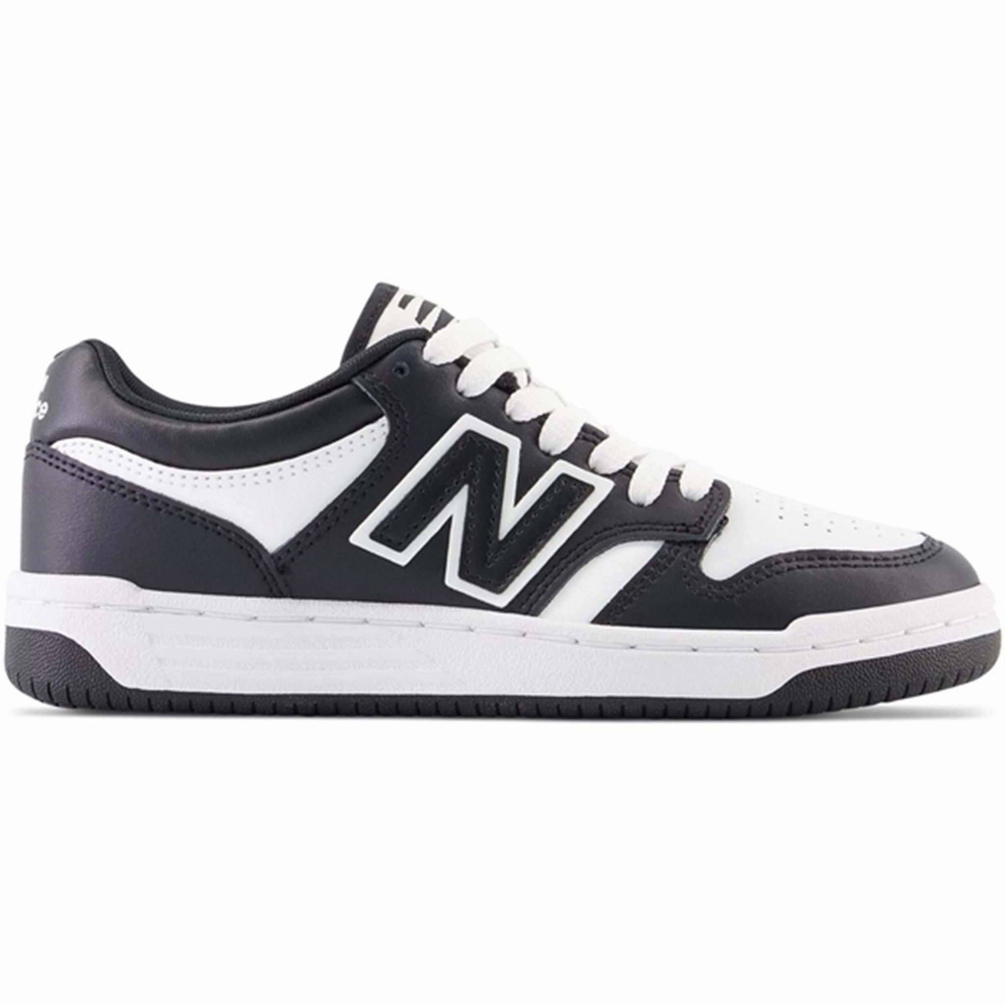 New Balance Bb480 Kids Sneakers Black Urban-Motion Fit Relaxed Refinement