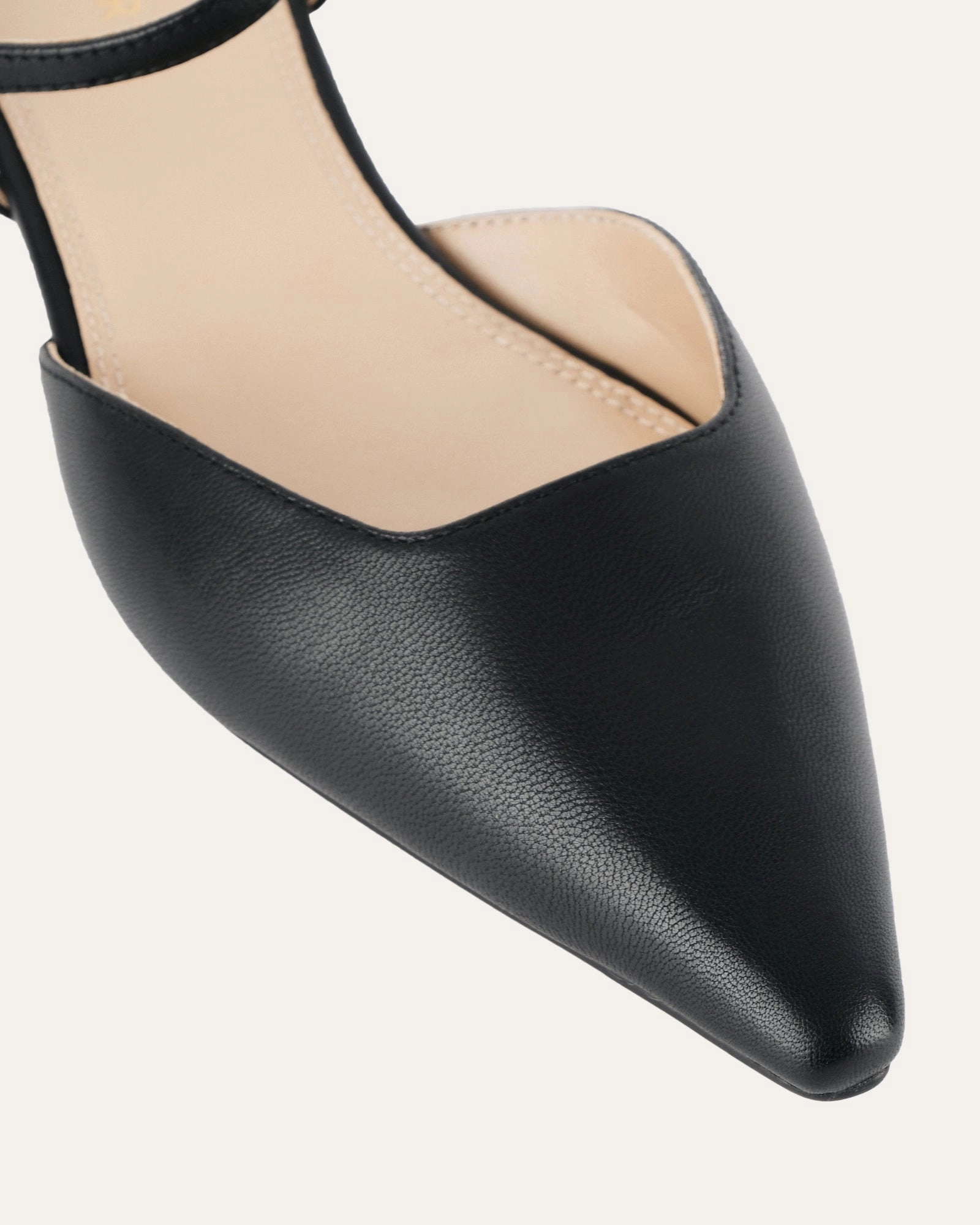 Style Forward Future-Ease Virginie Dress Flats Black Leather