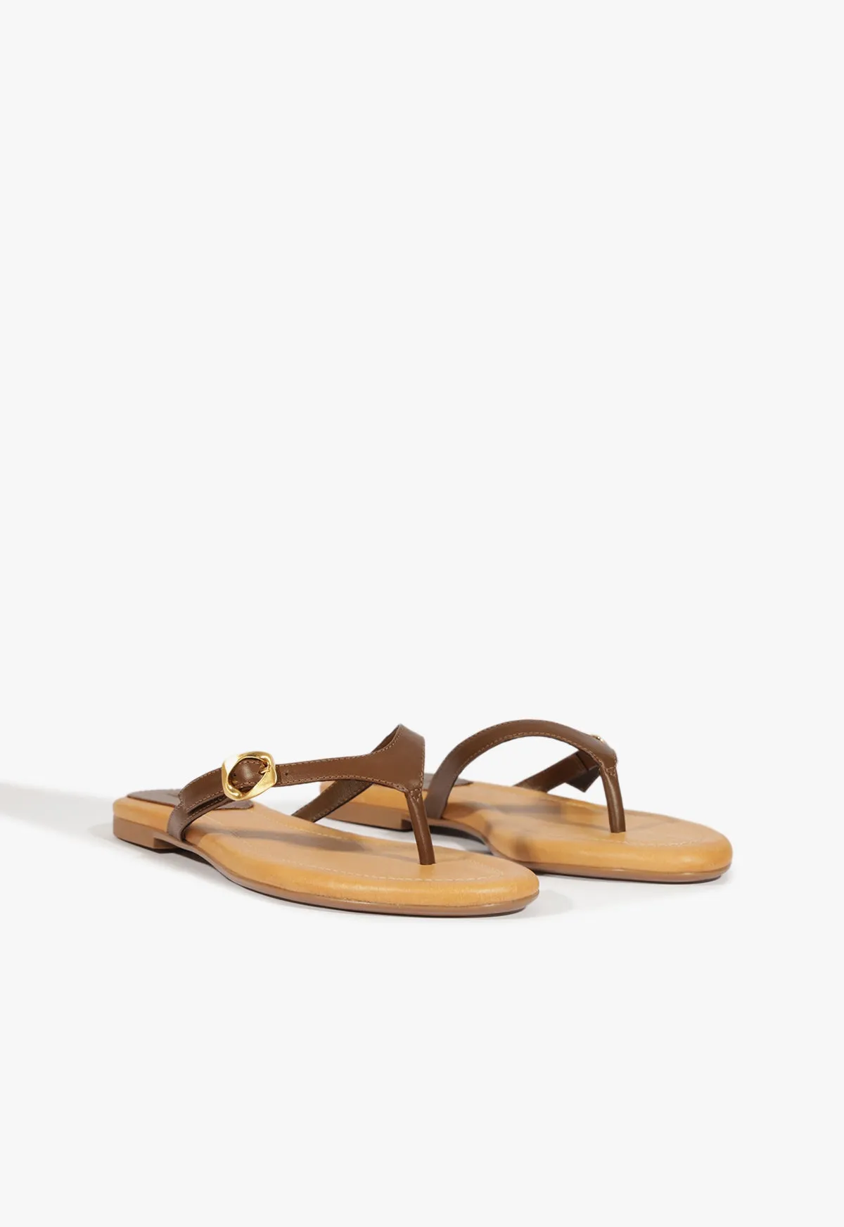 Style Without Noise Life, Simplified Sonia Brown Leather Flat Sandal