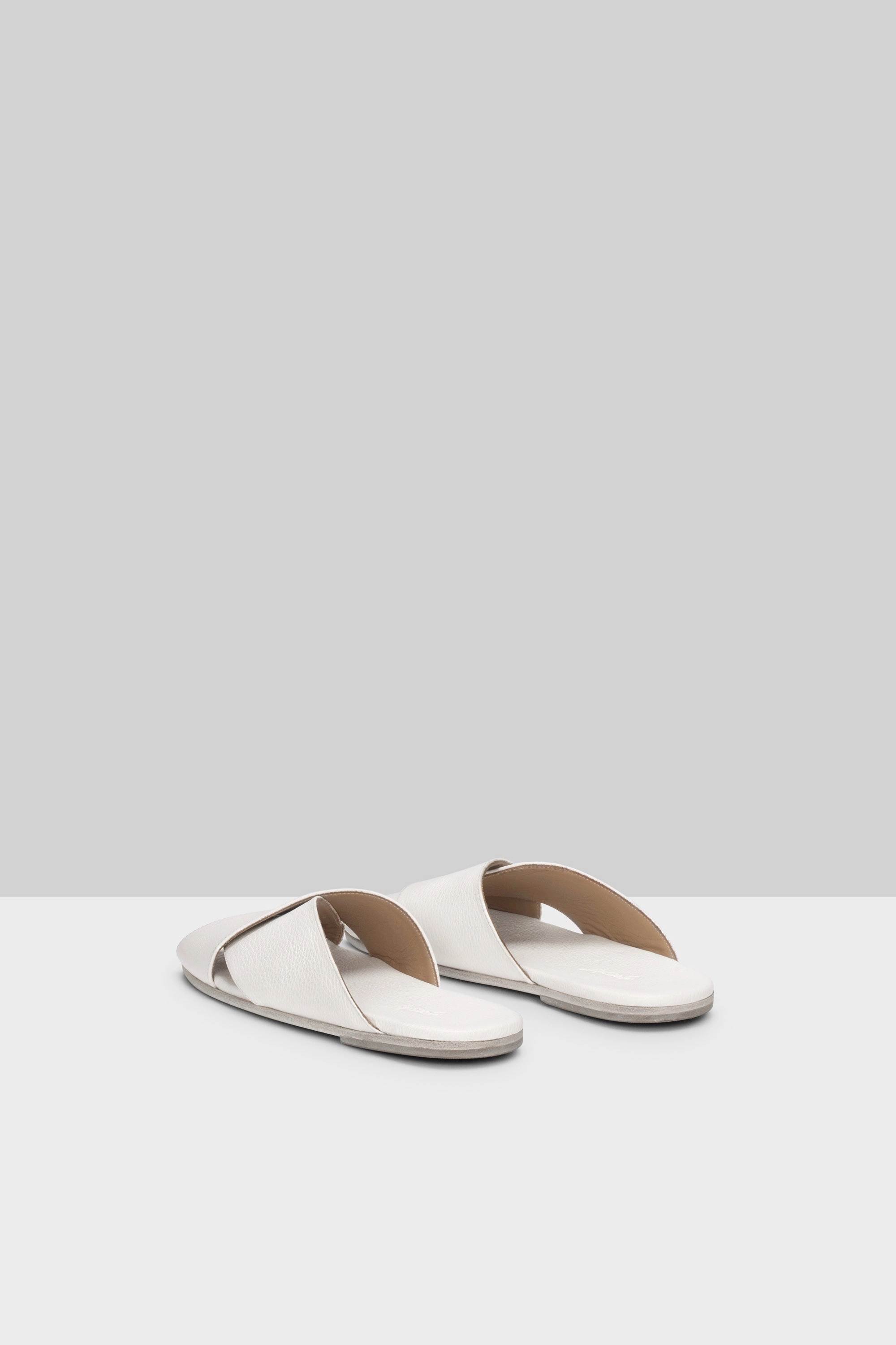 Wearable Clarity Spatola Crossover Leather Slide In Optical White