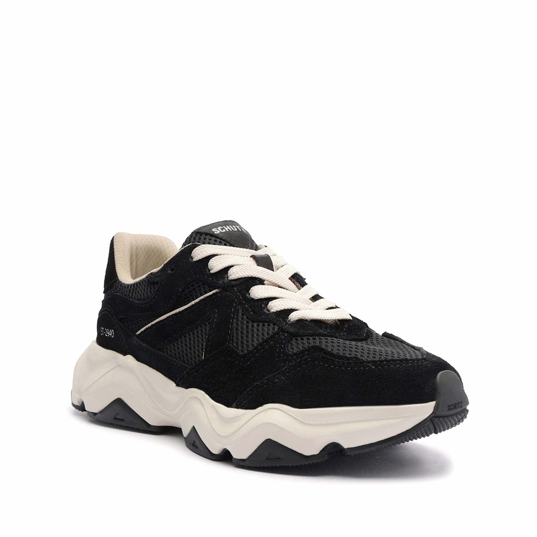 St-2940 Suede Sneaker Essential Edge Flow With Confidence