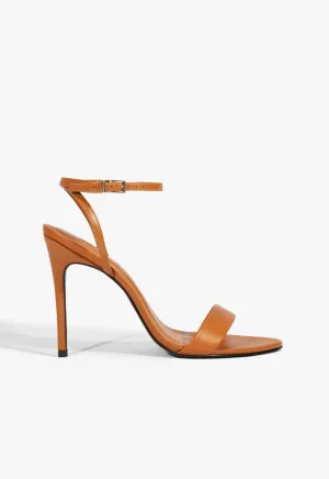 Explore With Ease In-Motion Look Angie Sandal