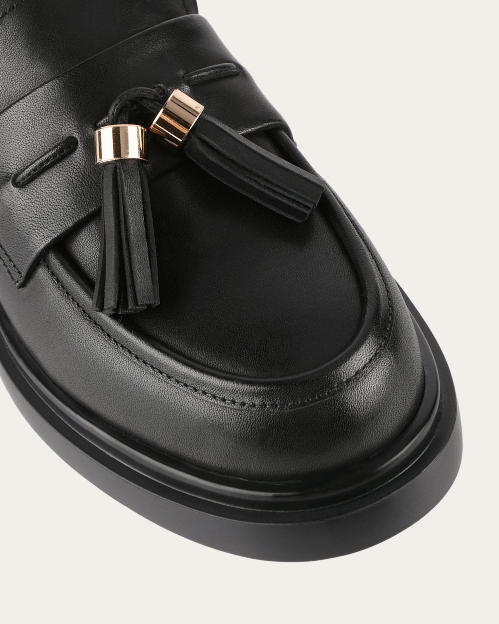Modern Motion Unisex Rhythm Julius Loafers Black Leather
