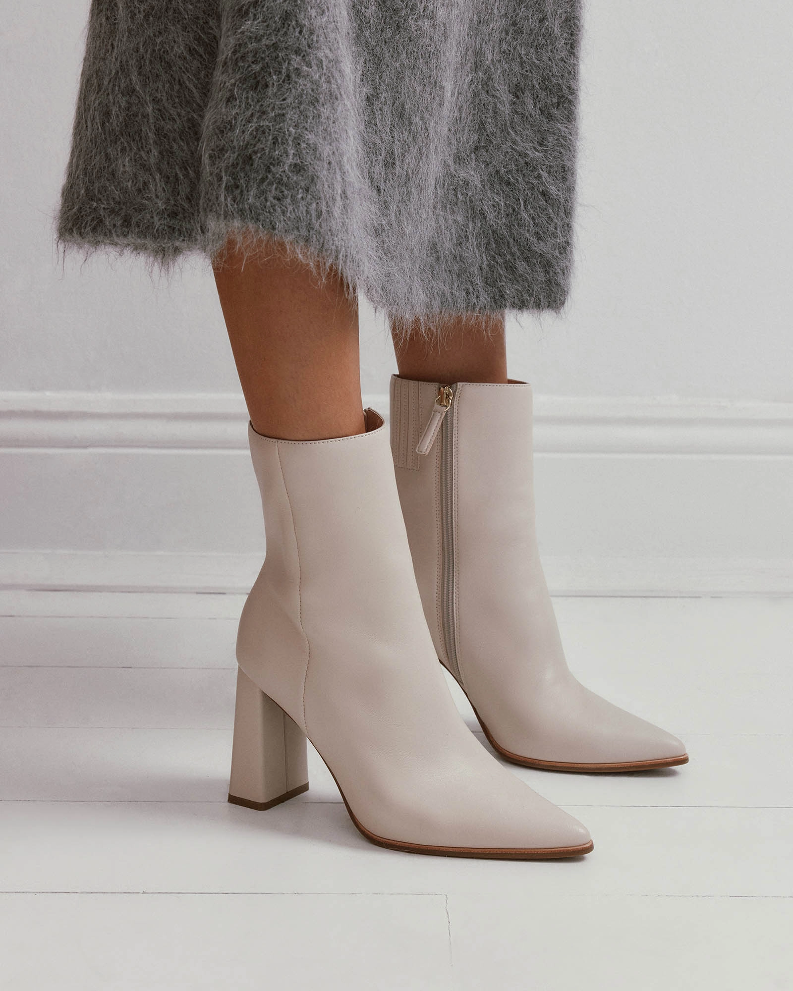 Tatiana High Ankle Boots Off White Leather Next-Gen Design Anytime Movement