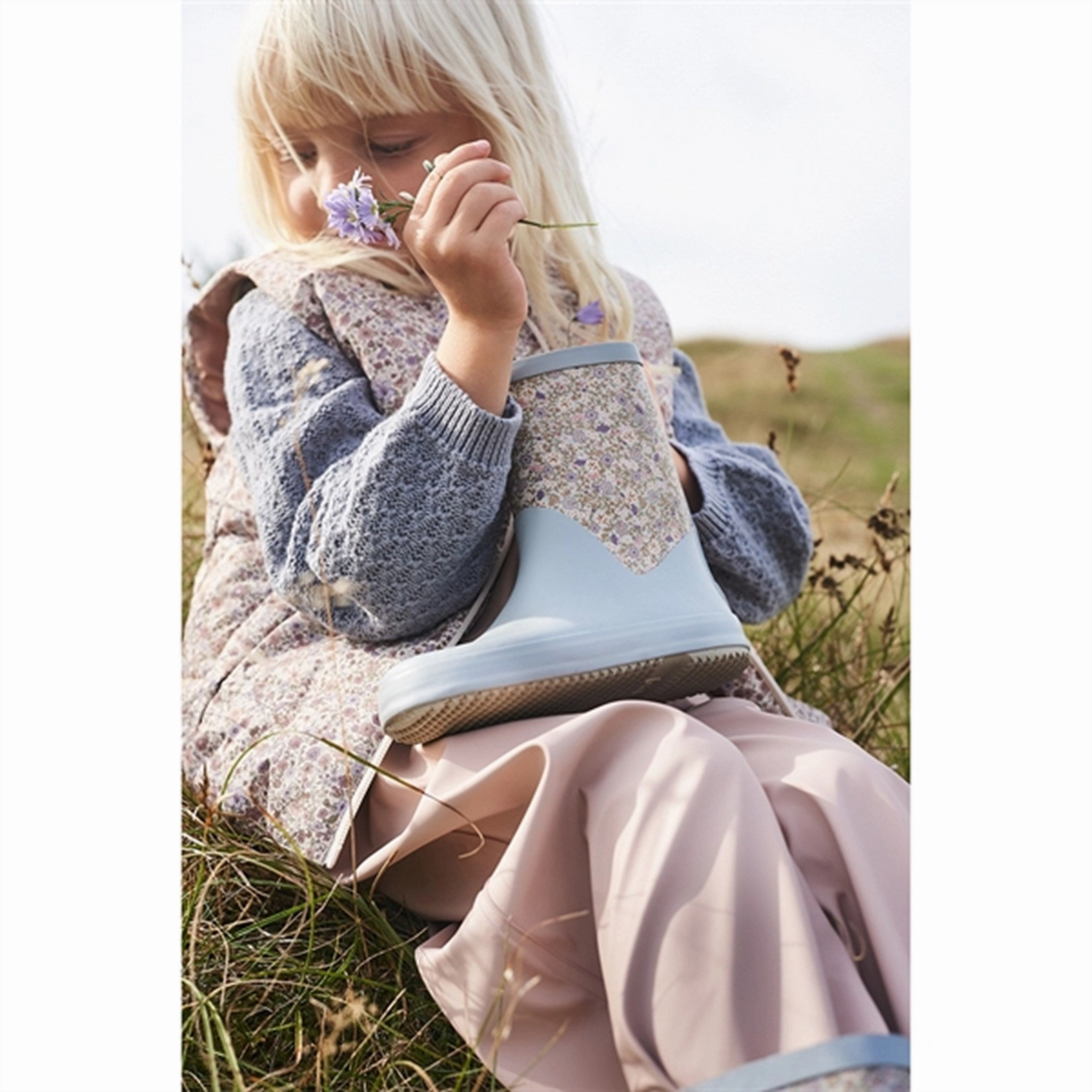 Lightweight Presence Wheat Rubber Boots Juno Highrise Flowers
