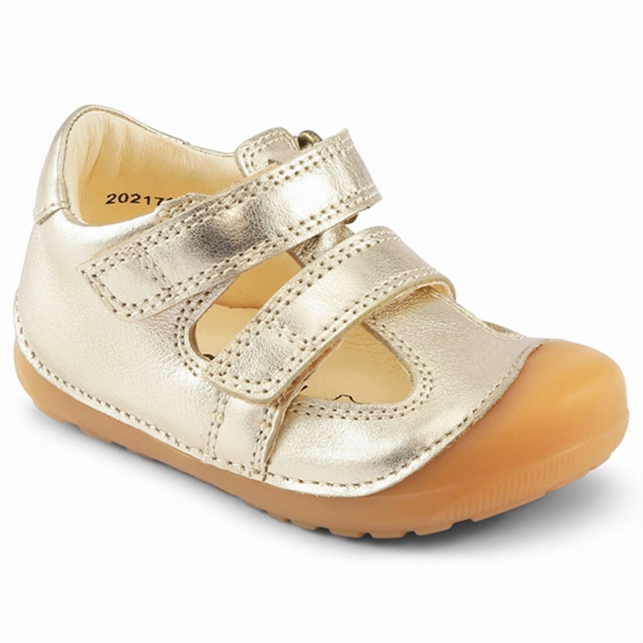 Sleek Presence Modern Identity Bundgaard Petit Sandal Champagne