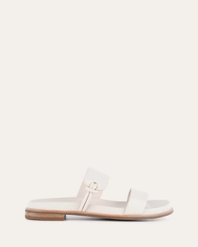 Hayes Flat Sandals Off White Leather Dynamic Essentials Shaped For Flow