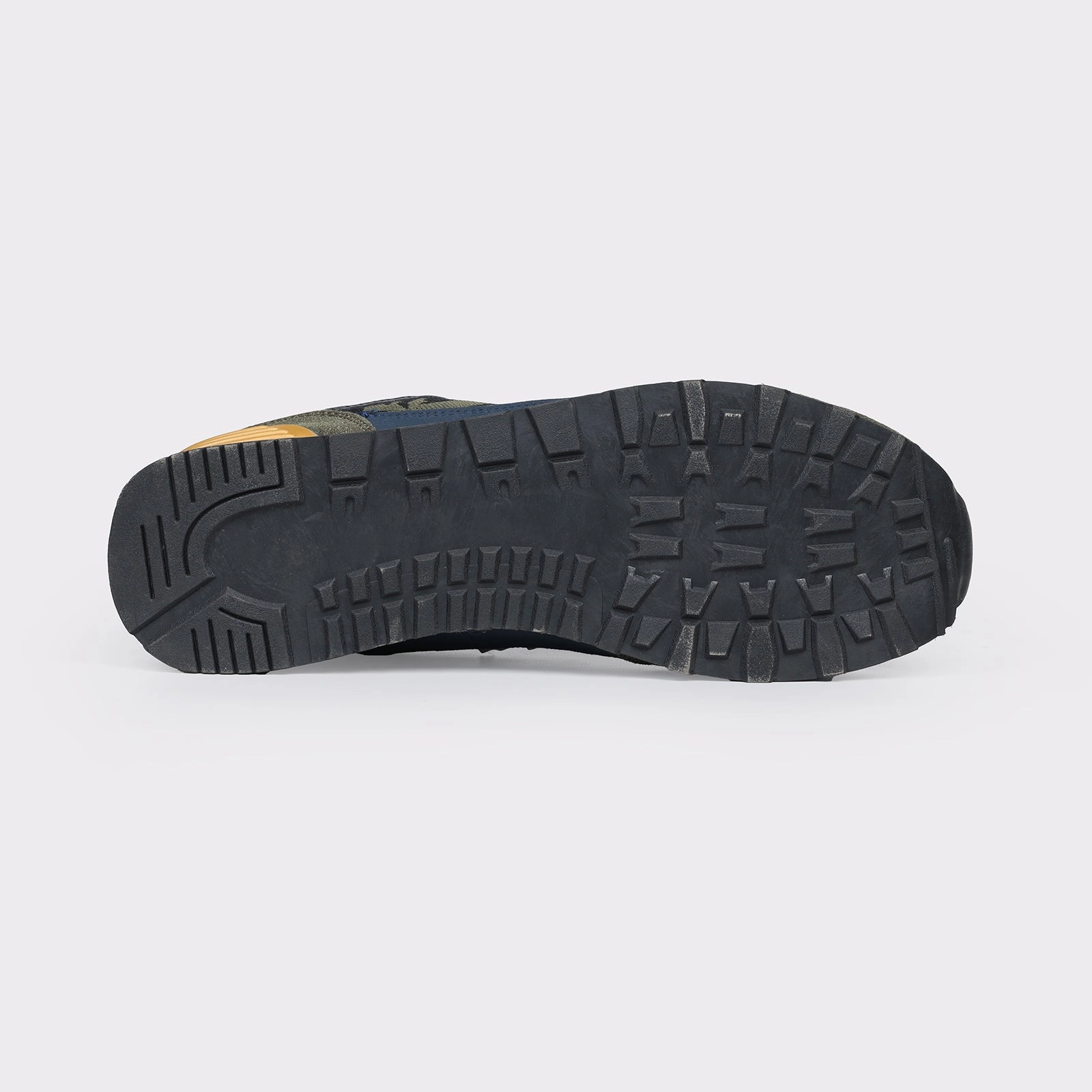 Stylish Lightweight Sneakers For Men Adaptable Pieces