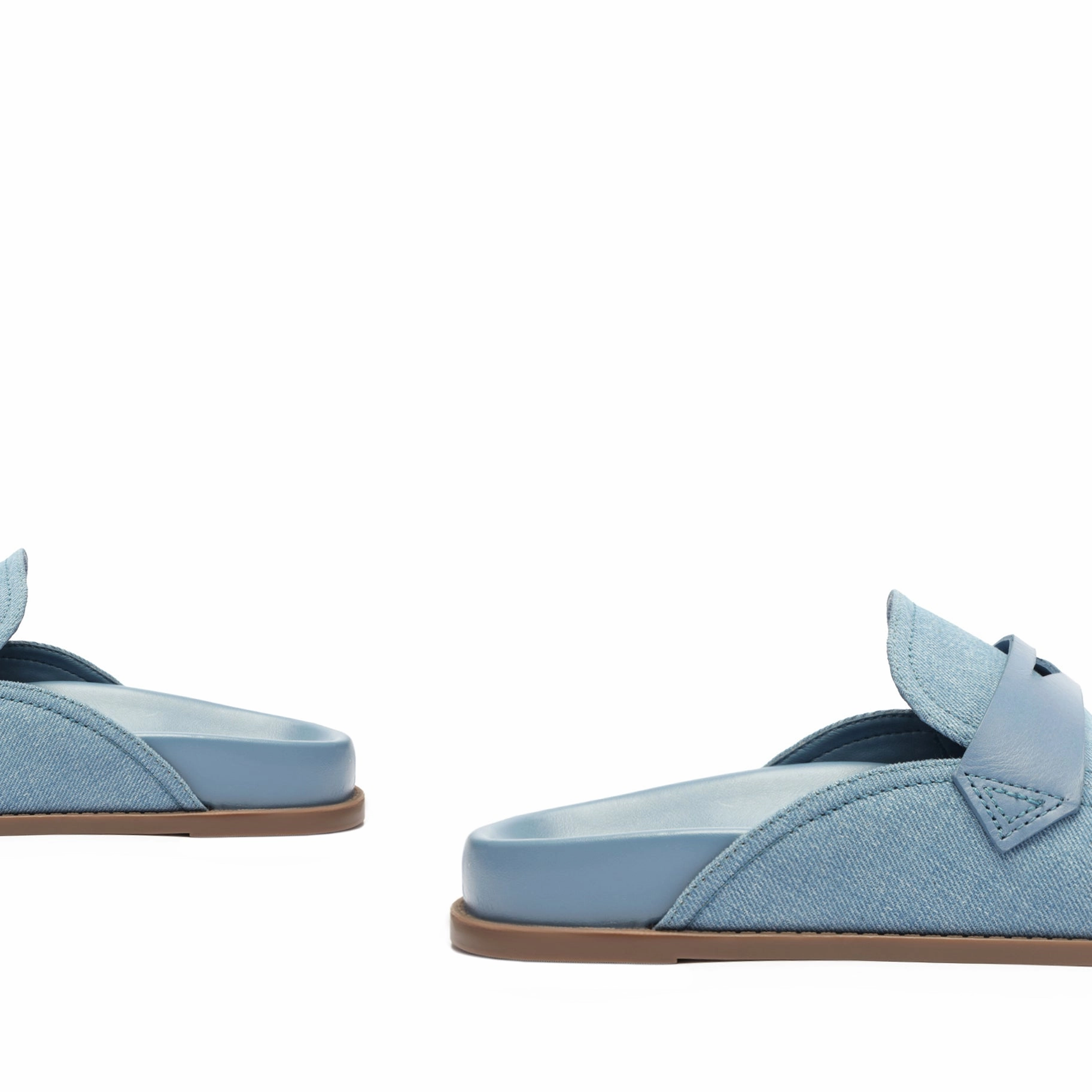 Ava Denim Flat Everyday Core