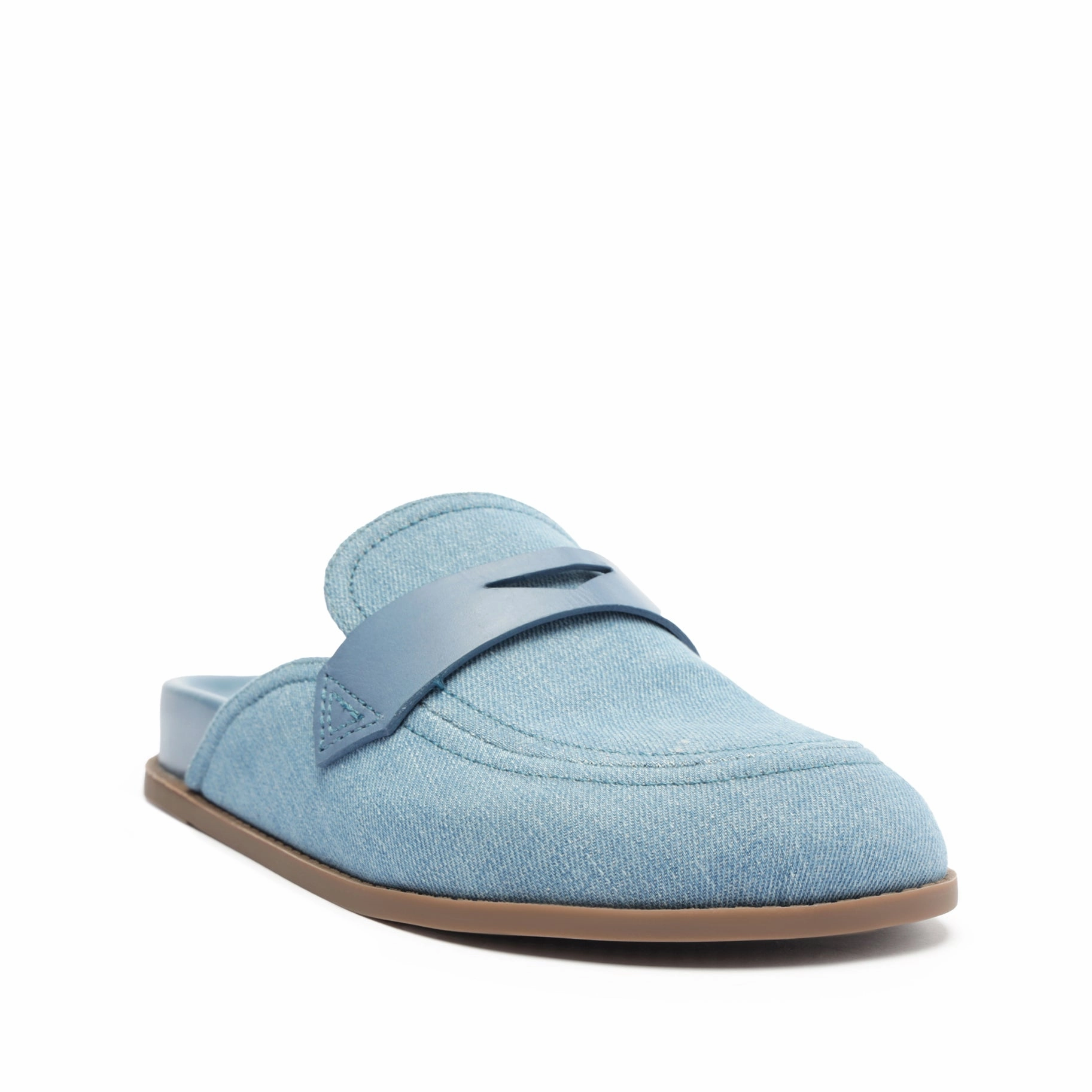 Ava Denim Flat Live In Motion Adaptable Pieces