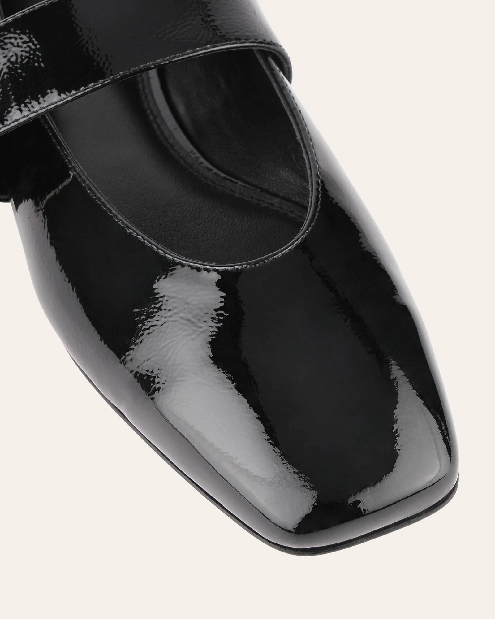 Sarah Casual Flats Black Crinkle Patent Everyday Ease
