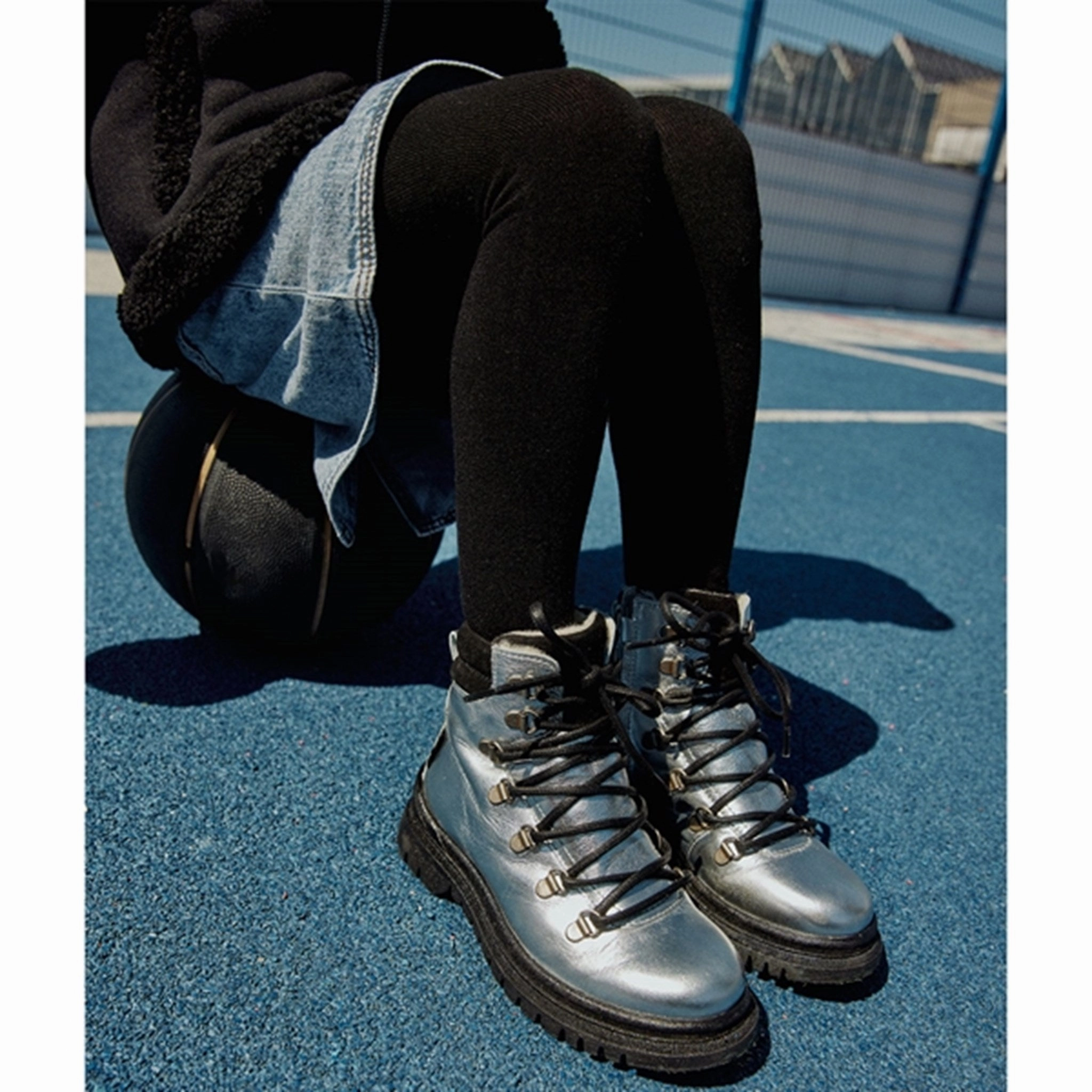Conscious Layers Angulus Tex Lace Boots With Zipper Silver/Black