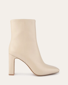 Fresh Expression Urban Optimized Suki High Ankle Boots Sand Leather