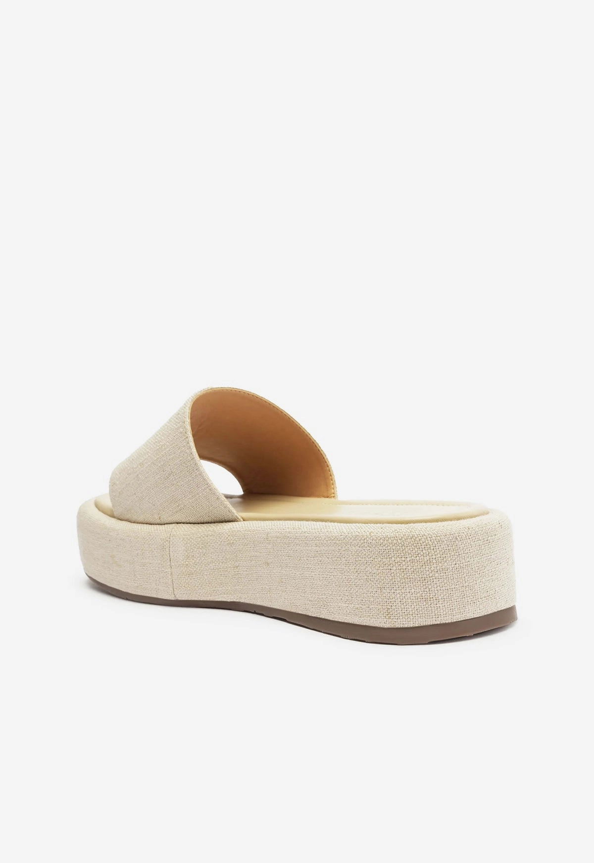 Laid-Back Luxe Refined Silhouette Yara Linen Flatform