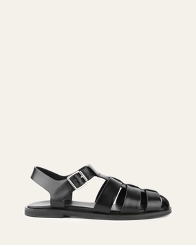 Finn Flat Sandals Black Leather Core Function Elevate Your Day