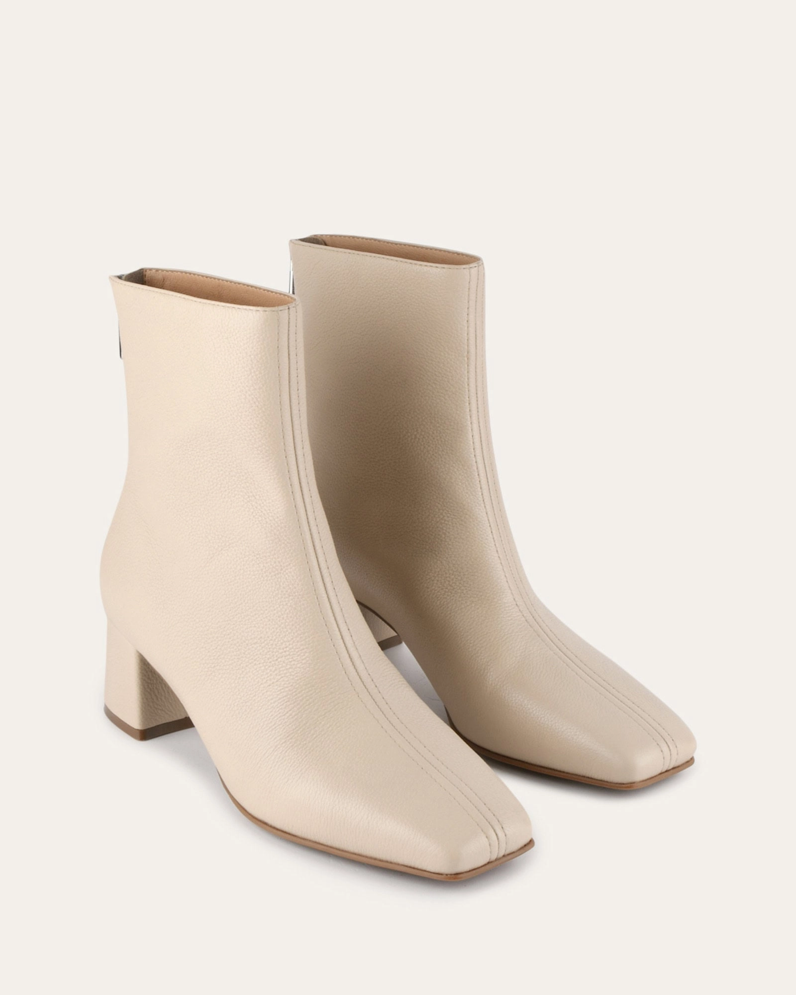 Effortless Fit Minimal Gear Nori Mid Ankle Boots Sand Leather