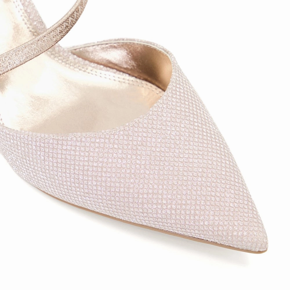 Rhythm-Based Wear Dune Citrus Court Shoes