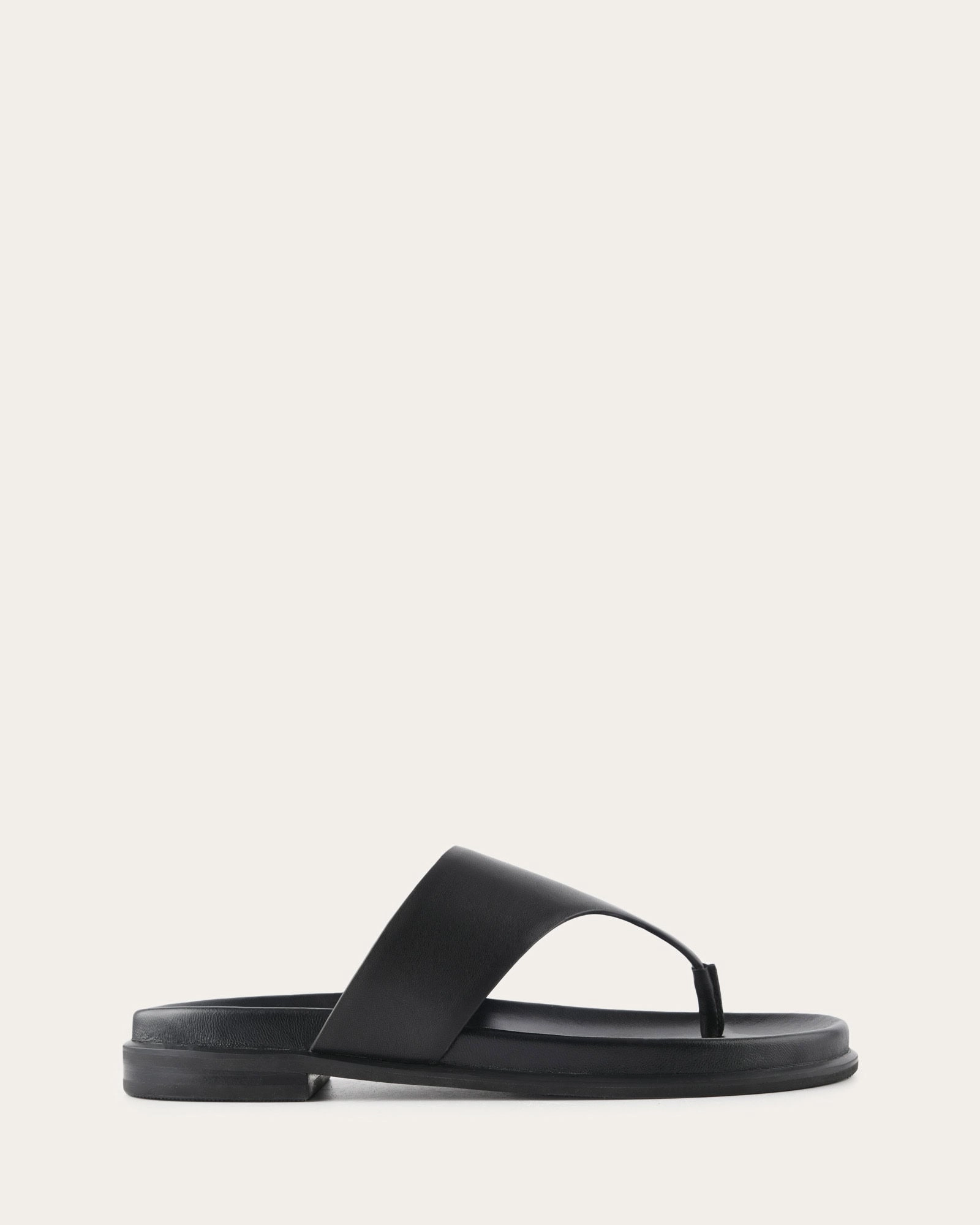 Toby Flat Sandals Black Leather Essentials In Motion Conscious Form