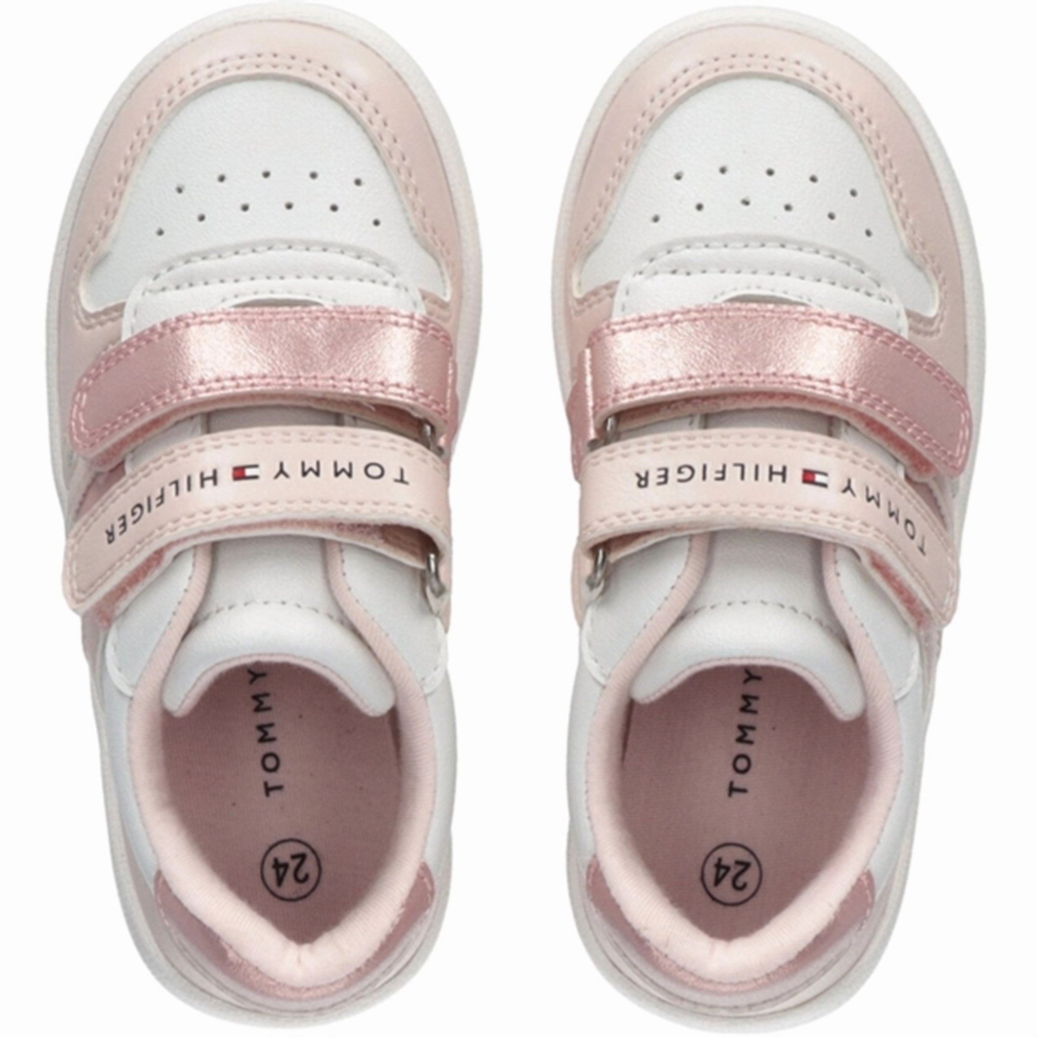 Smooth Layers Core-Driven Tommy Hilfiger Low Cut Velcro Sneakers Pink/White