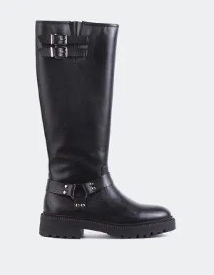 Built For Real Versatile Build Turvol Black Leather