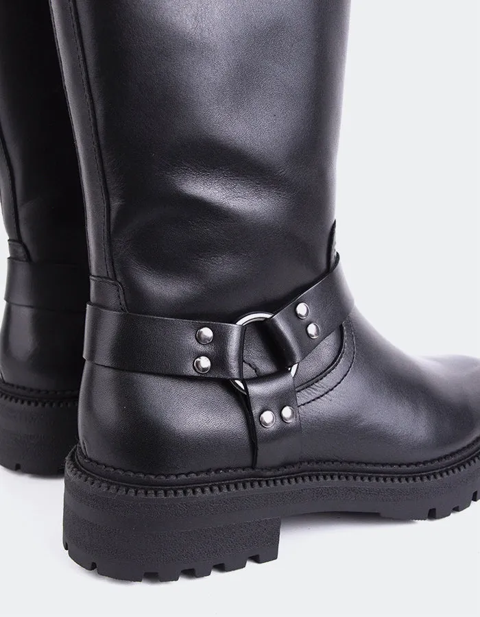 Turvol Black Leather Conscious Form