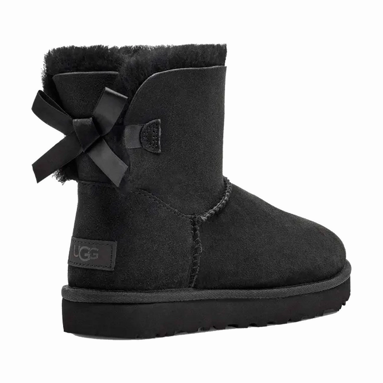Ugg W Mini Bailey Bow Ii Black Form In Action Street-Ready