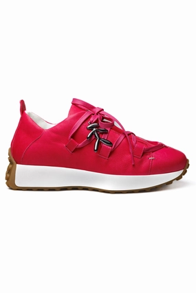 Streamlined Urban Old Iron Leather Sneaker In Fuxia