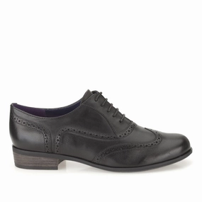Optimized Outfit Progressive Tone Clarks Hamble Oak Lace Up Shoe