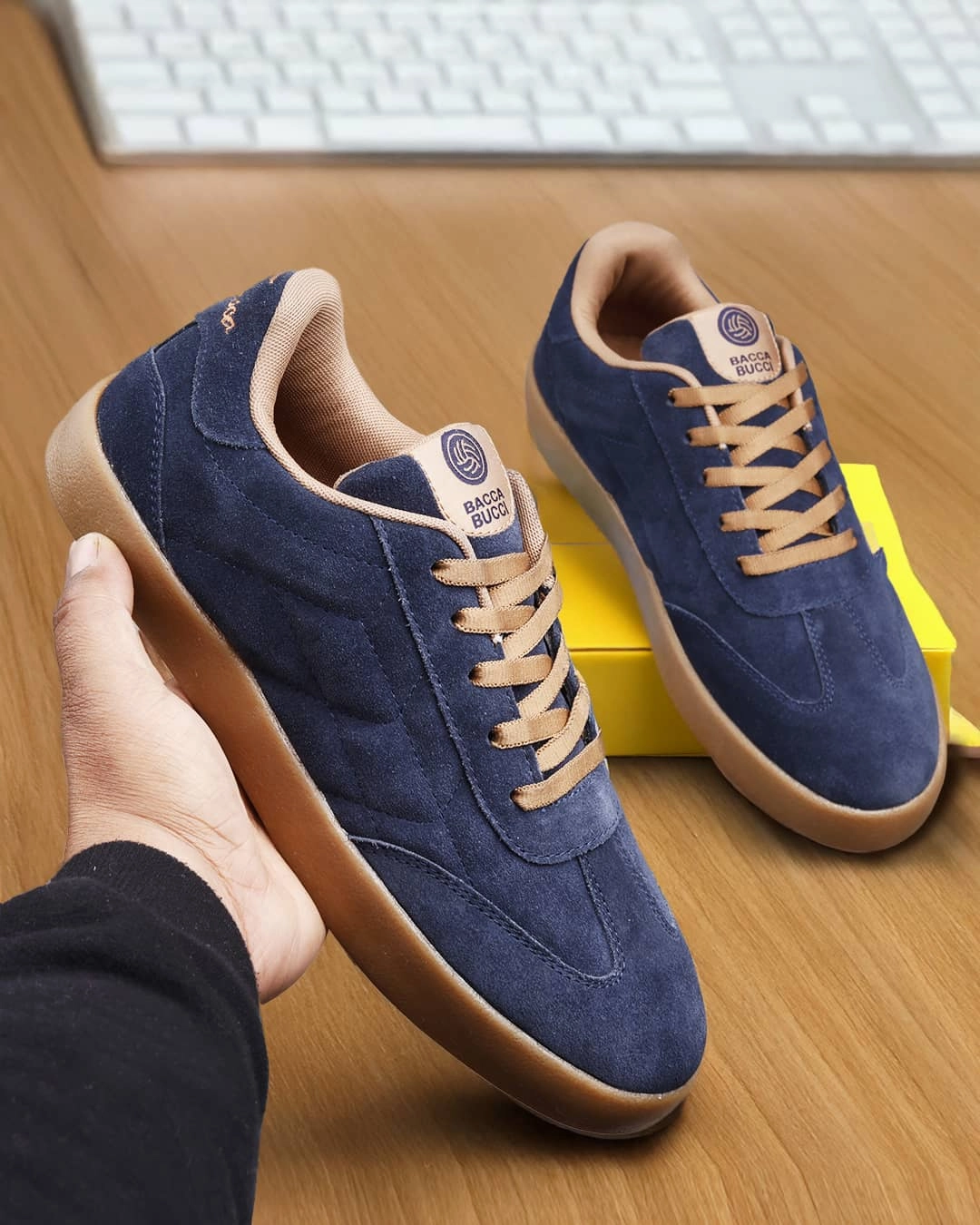 Bacca Bucci Fresco  Suede Low-Top Sneakers For The Urban Nomad Daily Build