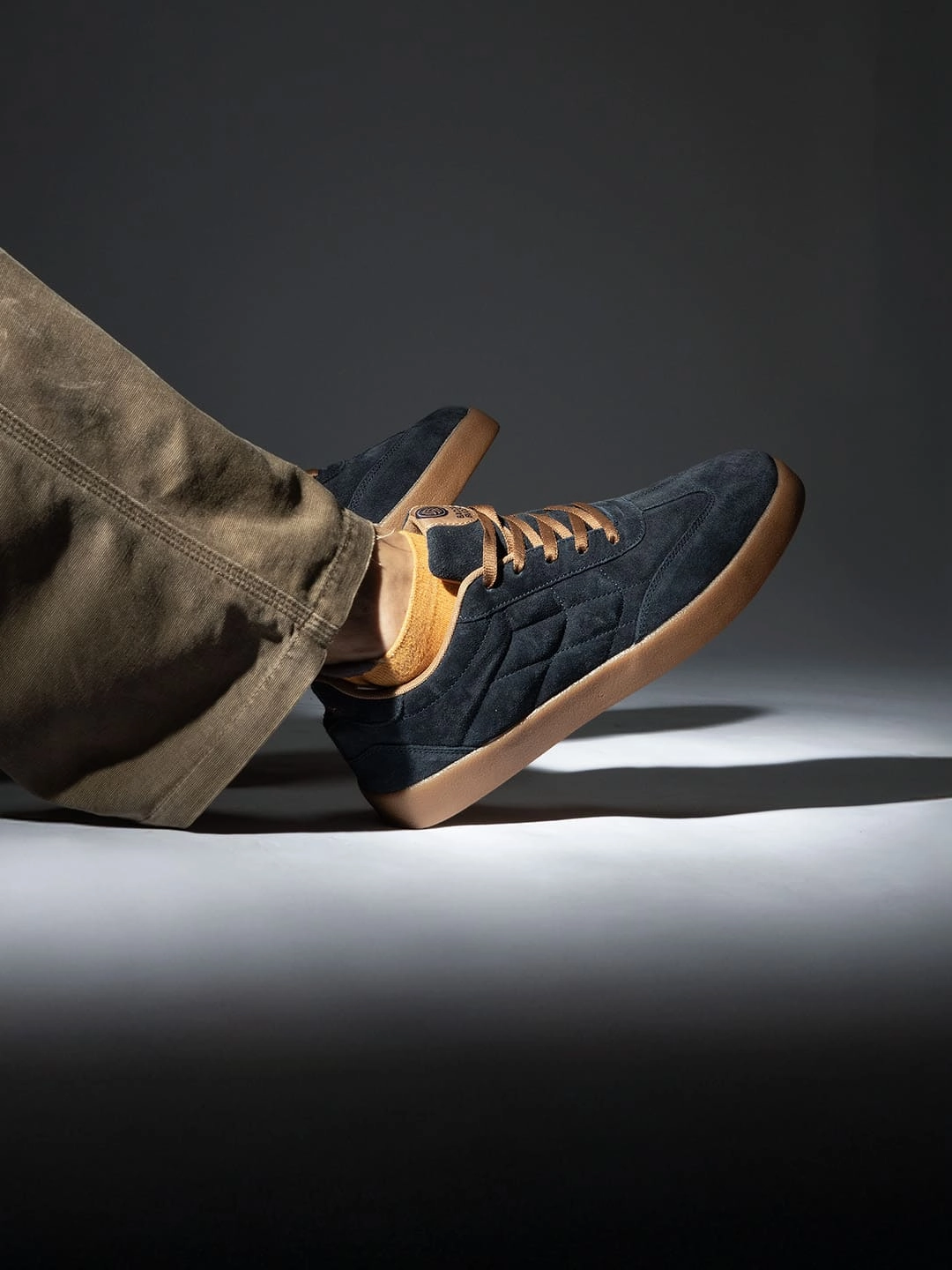 Versatile Future Subtle Impact Bacca Bucci Fresco  Suede Low-Top Sneakers For The Urban Nomad
