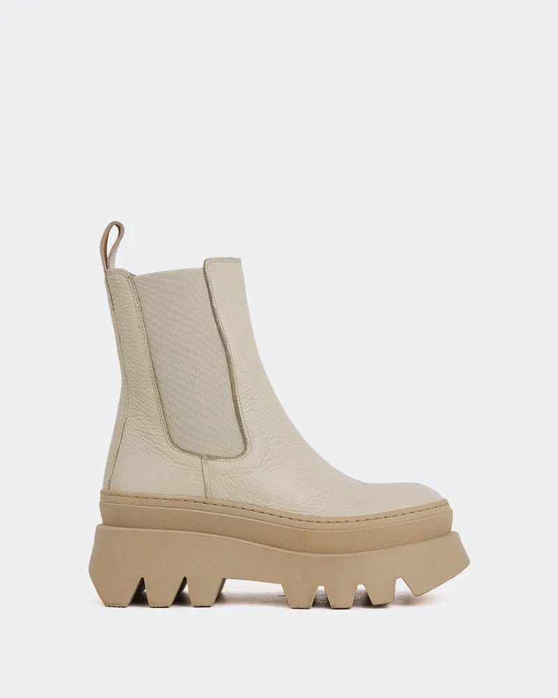 Urban Core Active Lifestyle Gear Wolfe Off White Leather