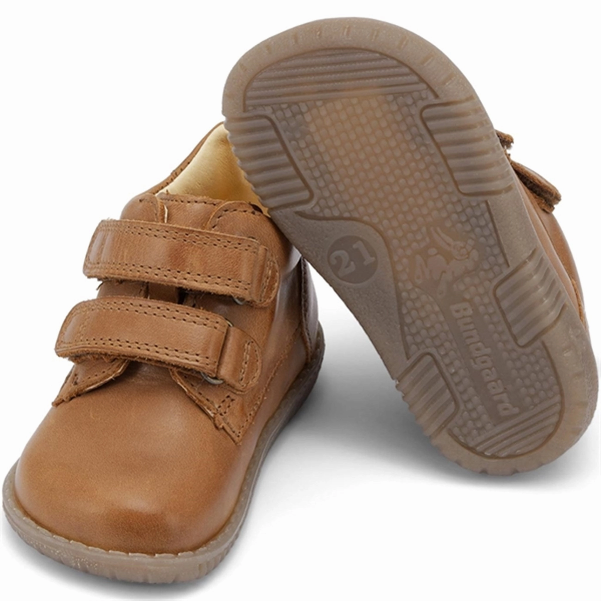 Bundgaard Ruby Ii Tex Velcro Tan Shoe Designed To Shift