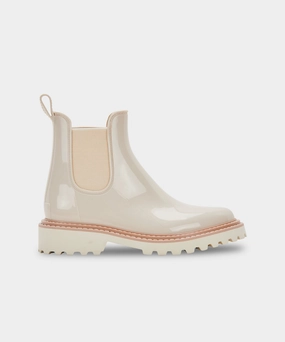 Season-Neutral Stormy Rainboots Ivory Patent Stella