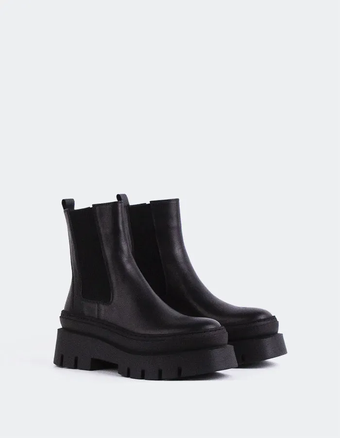 Modern Rhythm Delya Black Leather