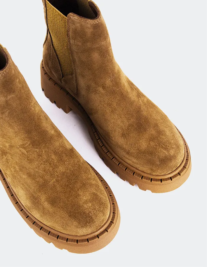 Confident Comfort Adaptive Style Hayes Tan Suede