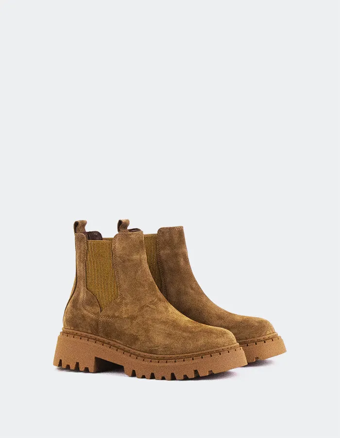 Go-Mode Ready Hayes Tan Suede