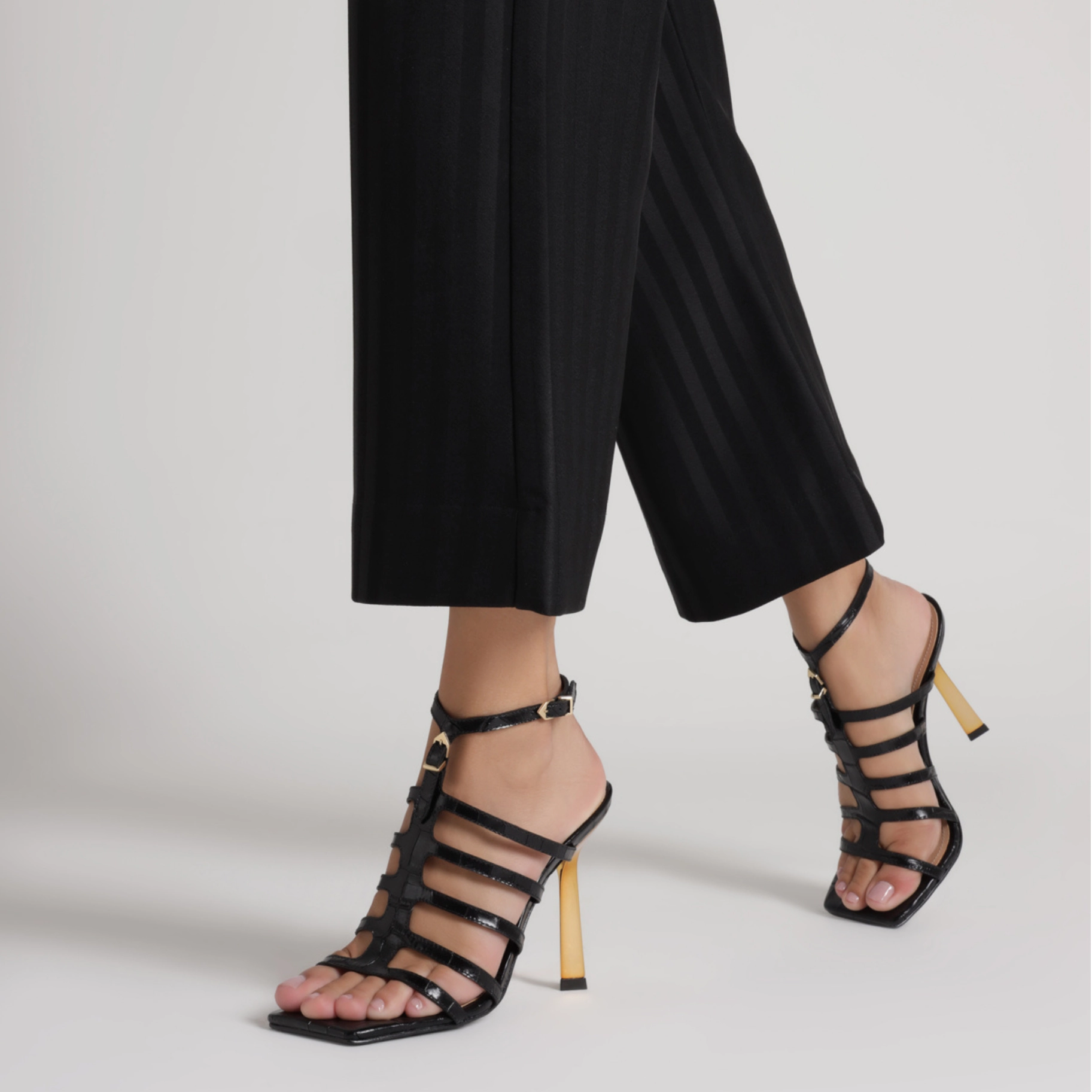 Hayden Lux Leather Sandal Soft Structure