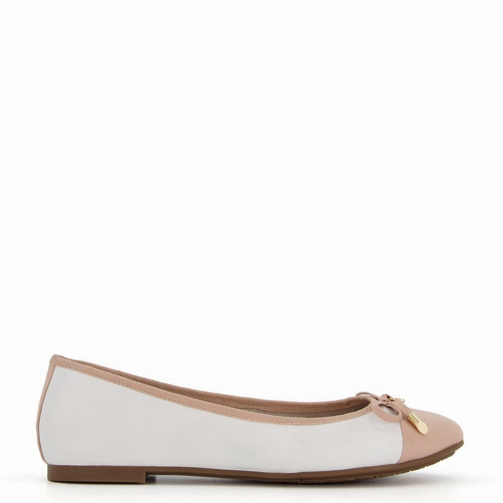 Calm Layers Dune Hartlyn Ballerina Shoes