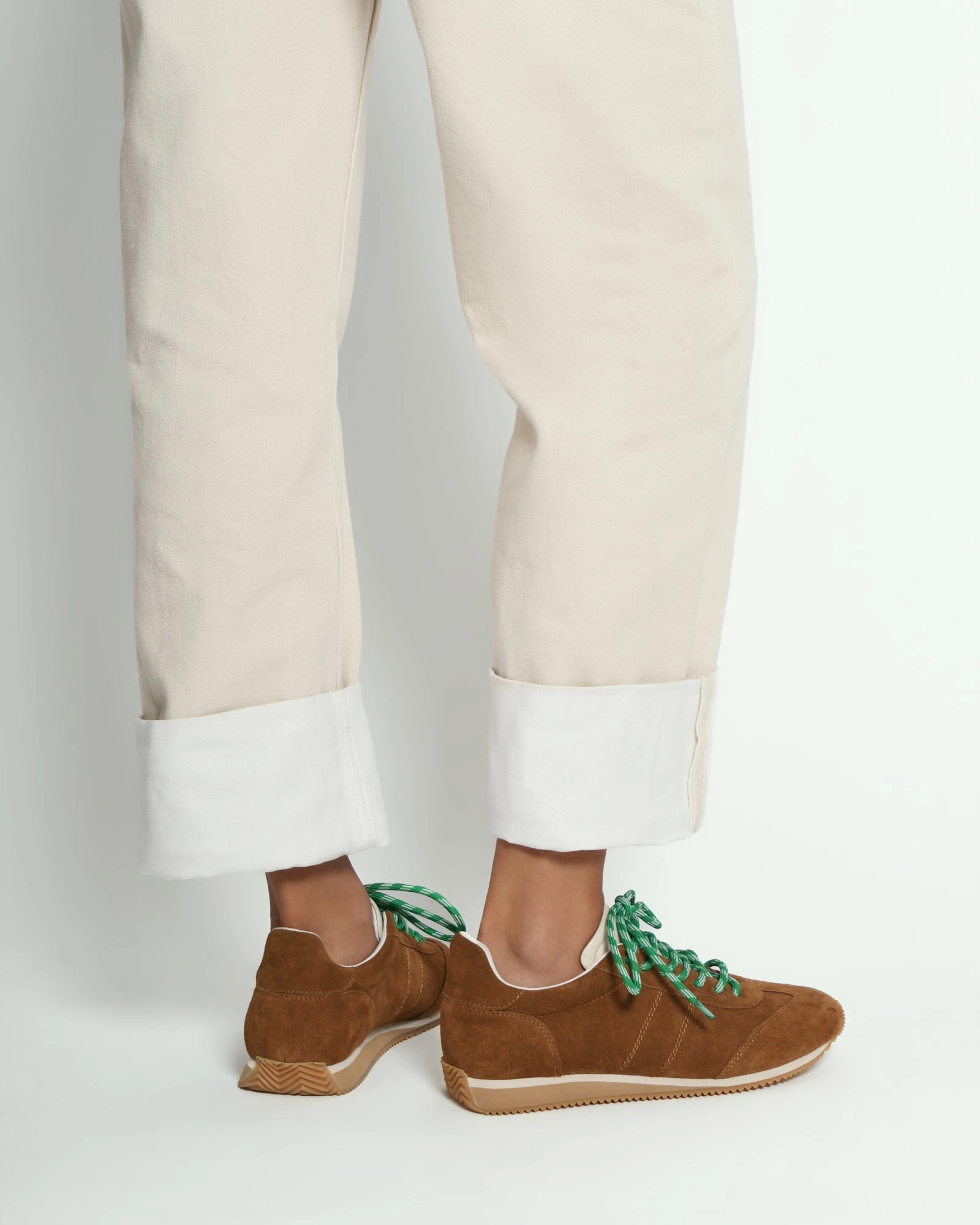 Monty Sneakers Biscuit Suede Intentional Vibe Made To Flex